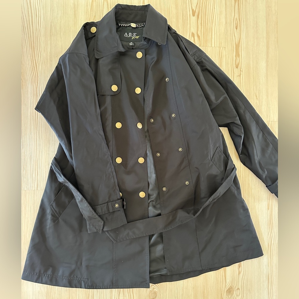 Women’s XS Black Rain Jacket with Golf Buttons A B S by Allen Schwartz